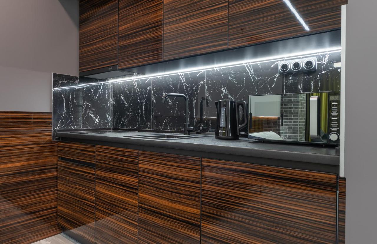 Luxury Apartments Arena Guliver Киев Екстериор снимка