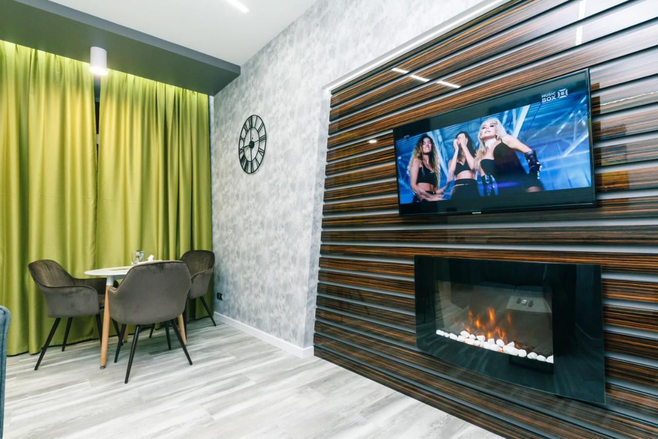 Luxury Apartments Arena Guliver Киев Екстериор снимка